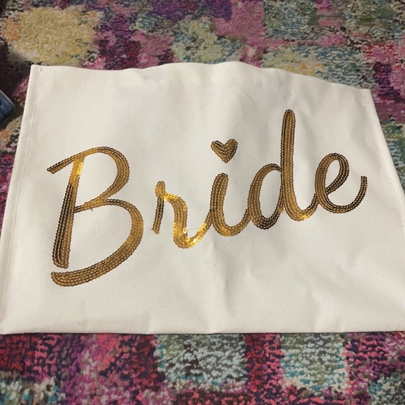 Bride tote and Wife of the Party T-shirt. - Picture 2 of 5